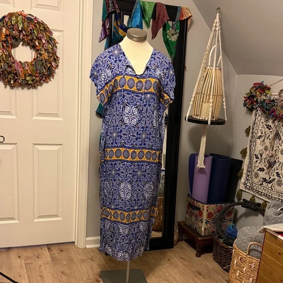 NWOT Loungewear Blue and Gold Patterned Cotton Midi Dress small - Picture 1 of 7